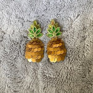 EUC WOMENS JEWEL SEQIUN PINEAPPLE EARRINGS